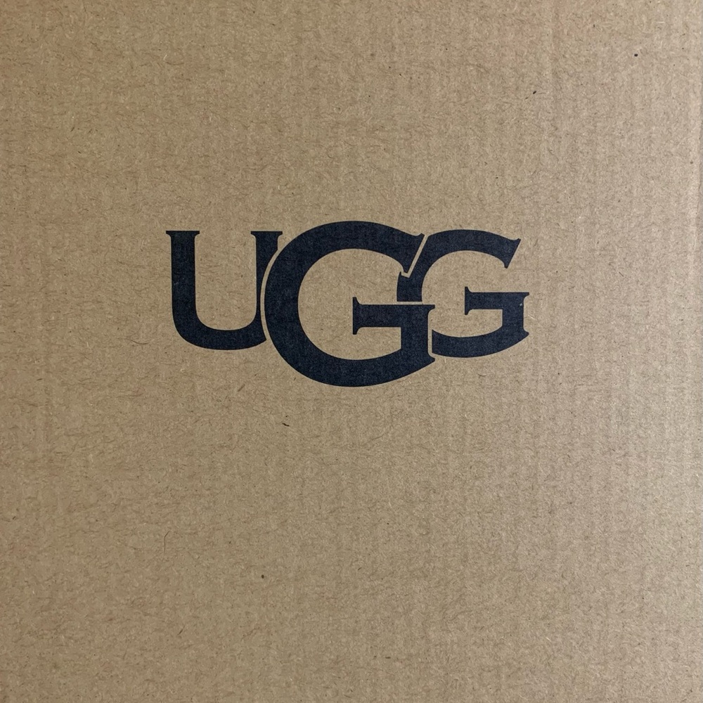 UGG Women's Fuzz Yeah Slippers - Picture 11 of 11